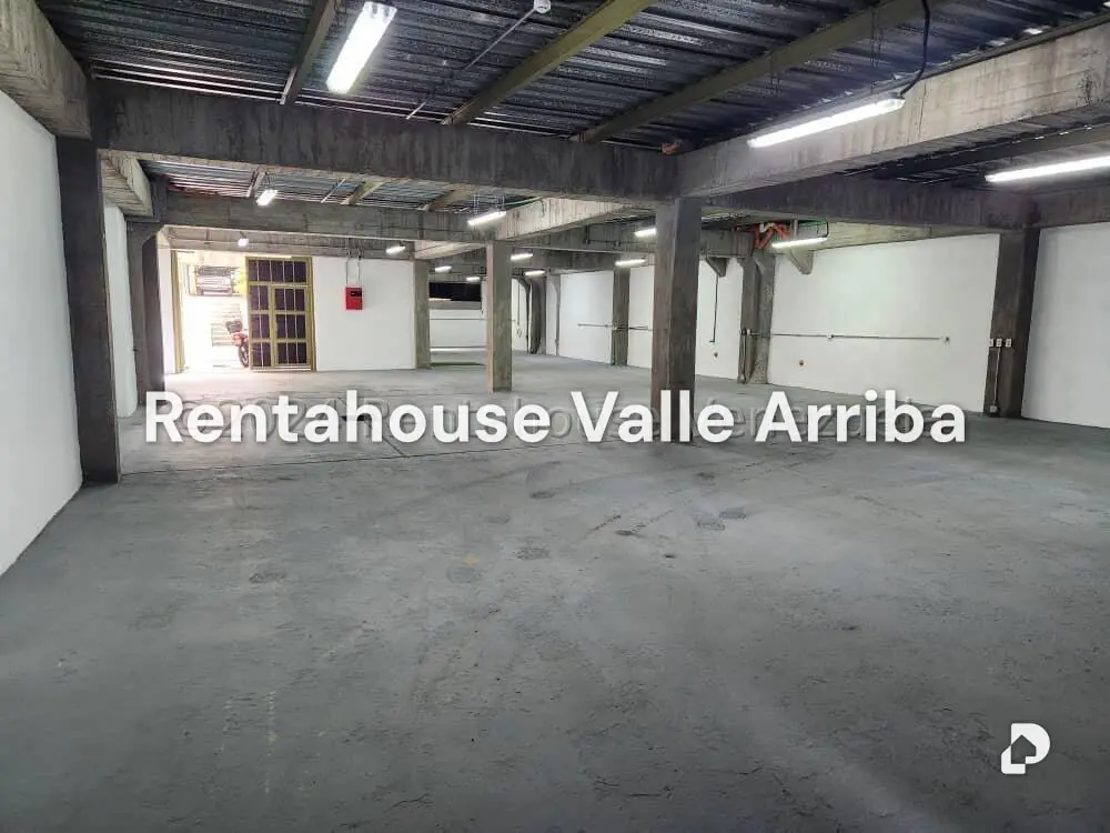 Local comercial en El Hatillo, Caracas – 16