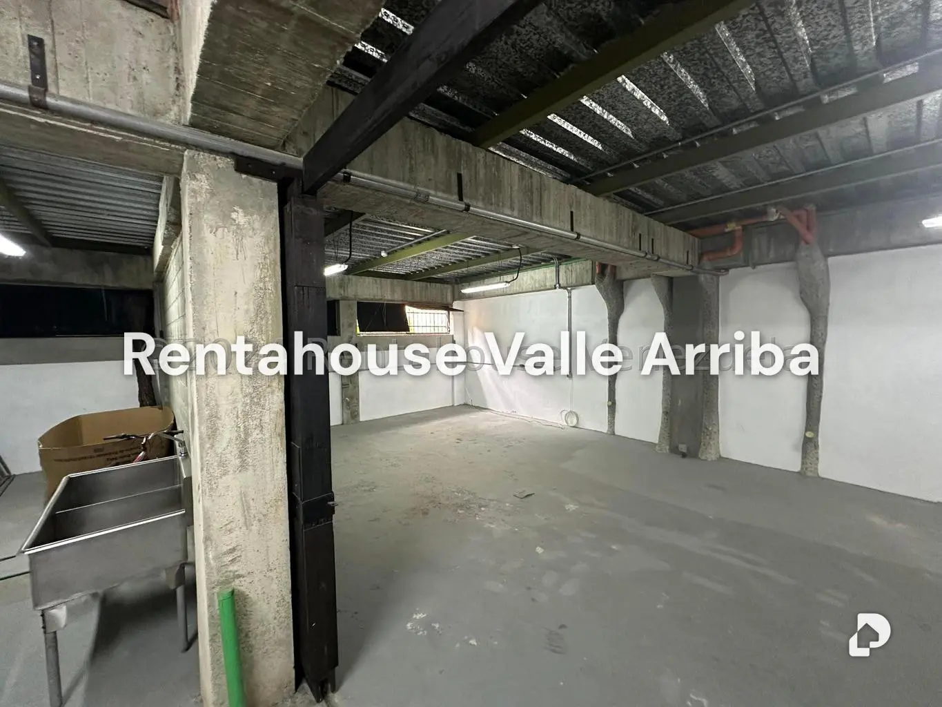 Local comercial en El Hatillo, Caracas – 11