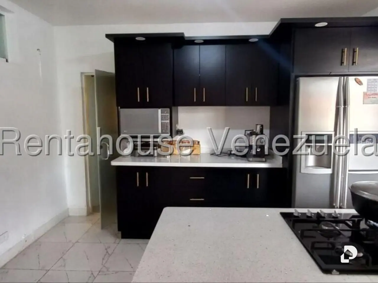 Casa en La Rosaleda, San Antonio de Los Altos – 19
