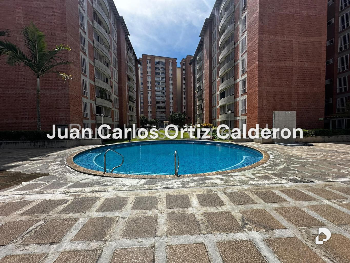 Apartamento en Miravila, Caracas – 15
