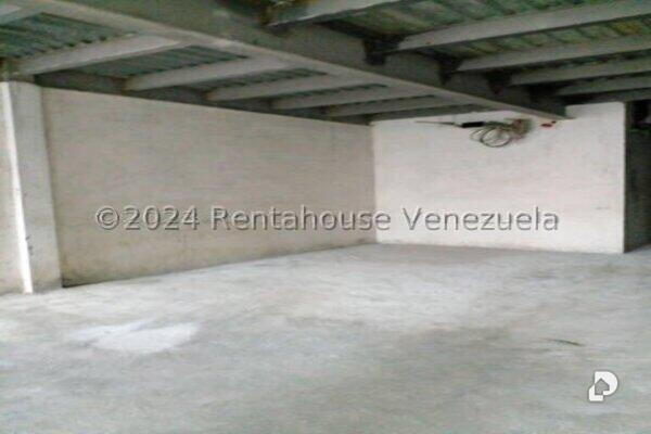 Oficina en Las Mercedes, Caracas – 18