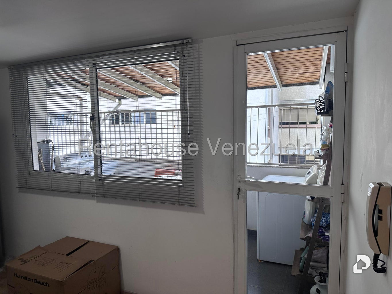 Apartamento en La Florida, Caracas – 24