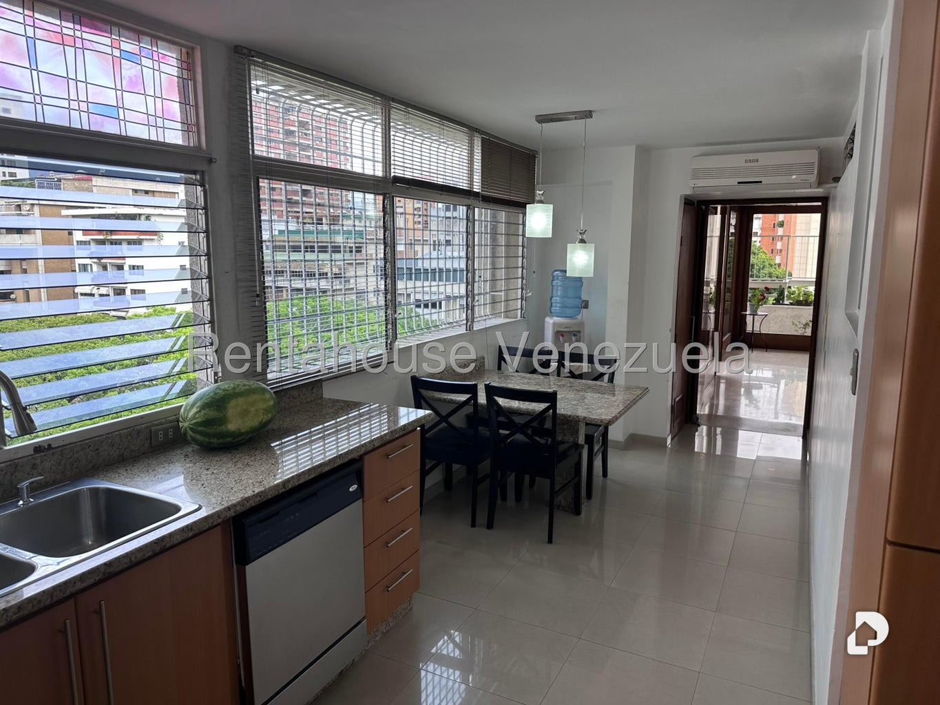 Apartamento en La Florida, Caracas – 19