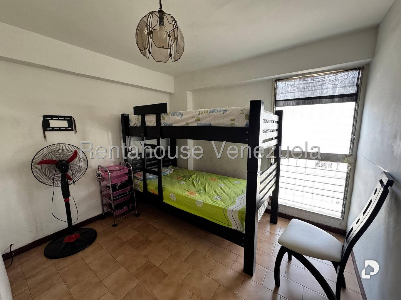 Apartamento en San Martín, Caracas – 11