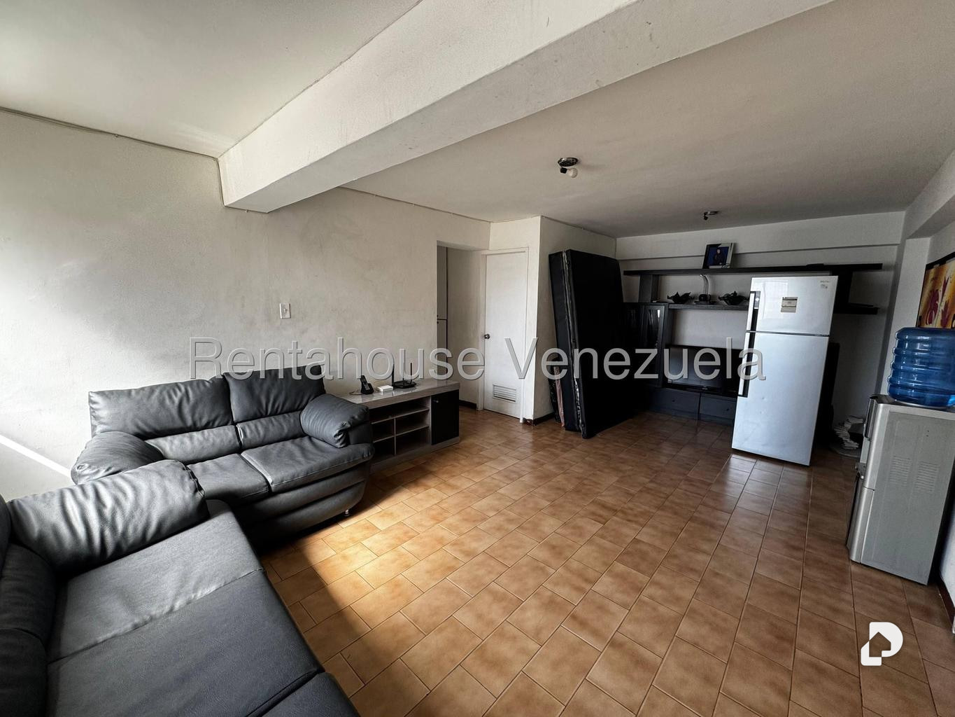 Apartamento en San Martín, Caracas – 2