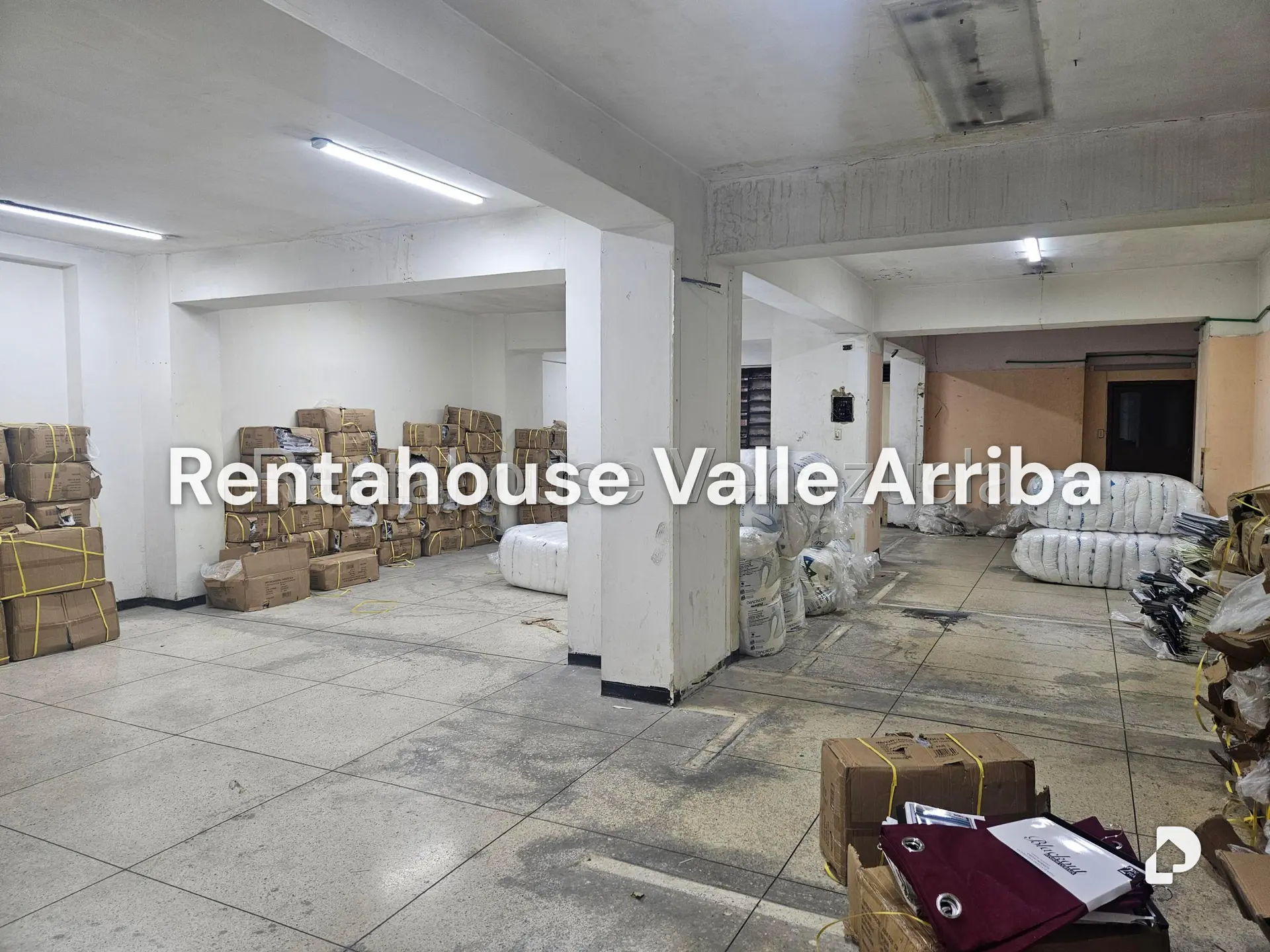 Local comercial en Parroquia Santa Rosalía, Caracas – 16