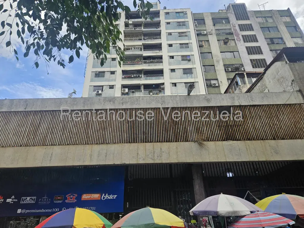 Commercial space in Parroquia Santa Rosalía, Caracas - 1