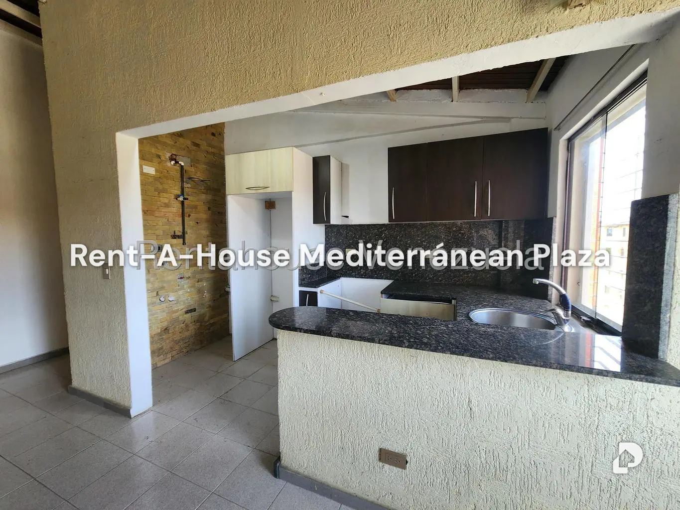 Apartamento en Paraparal, Los Guayos – 6
