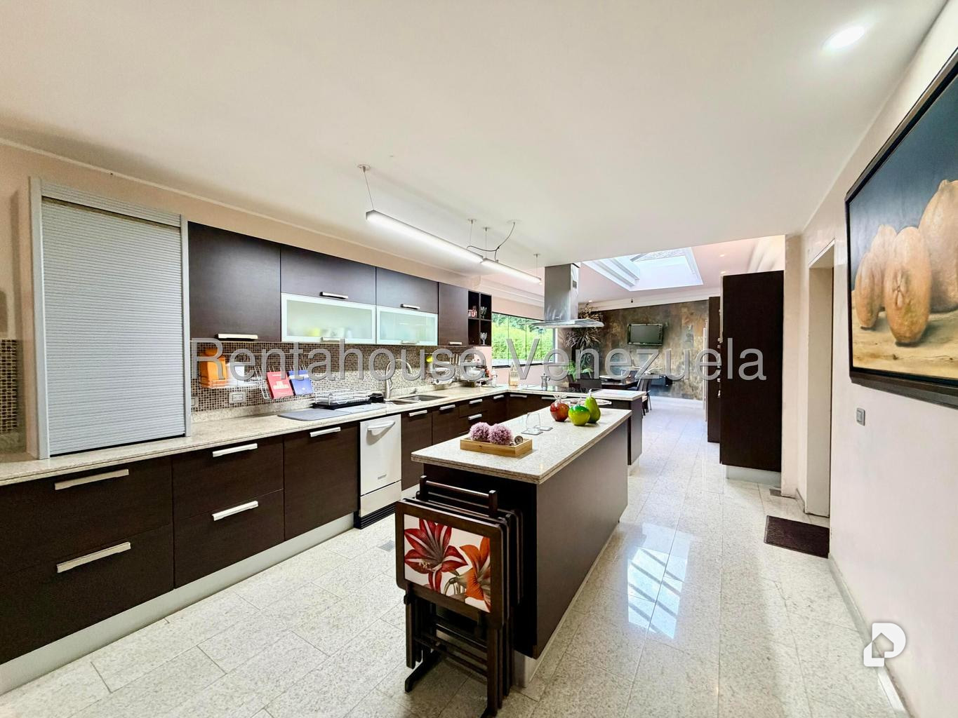 House in La Lagunita Country Club, Caracas – 17