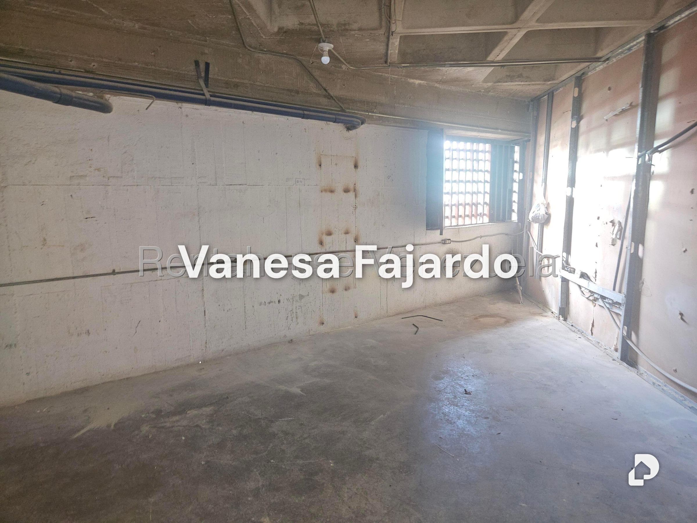 Local comercial en La Yaguara, Caracas – 21