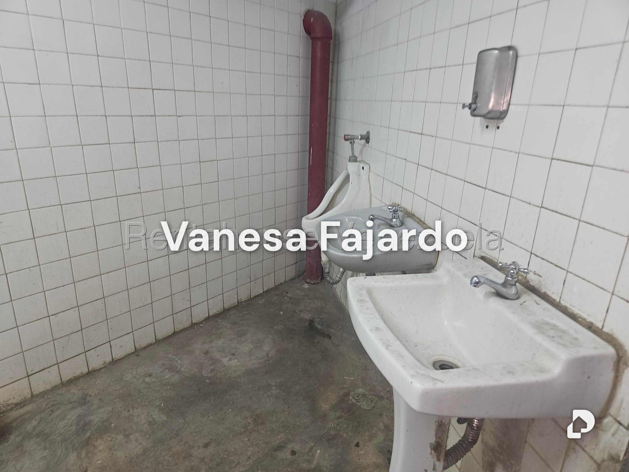 Local comercial en La Yaguara, Caracas – 20