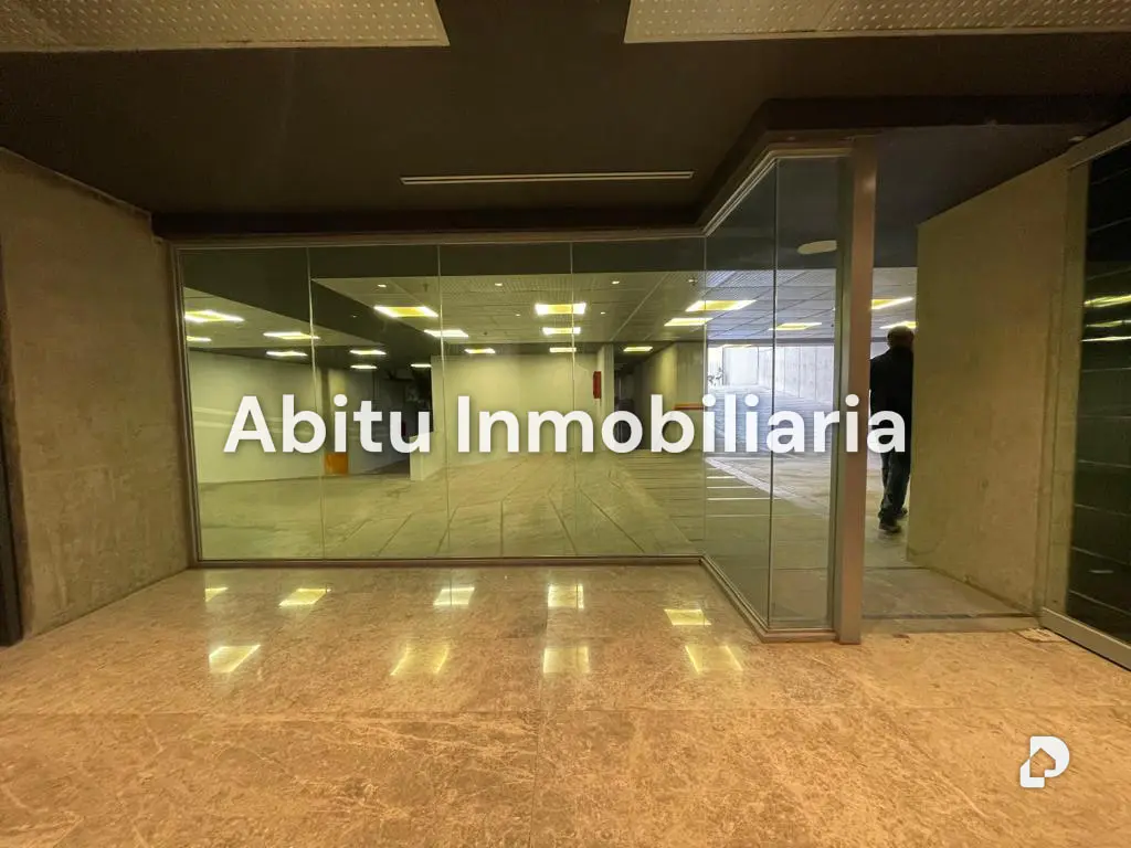 Commercial space in Las Mercedes, Caracas – 8