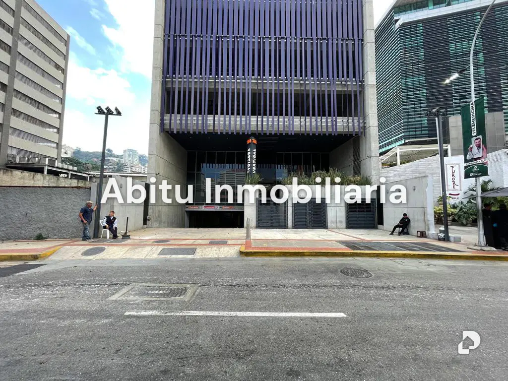 Commercial space in Las Mercedes, Caracas – 1