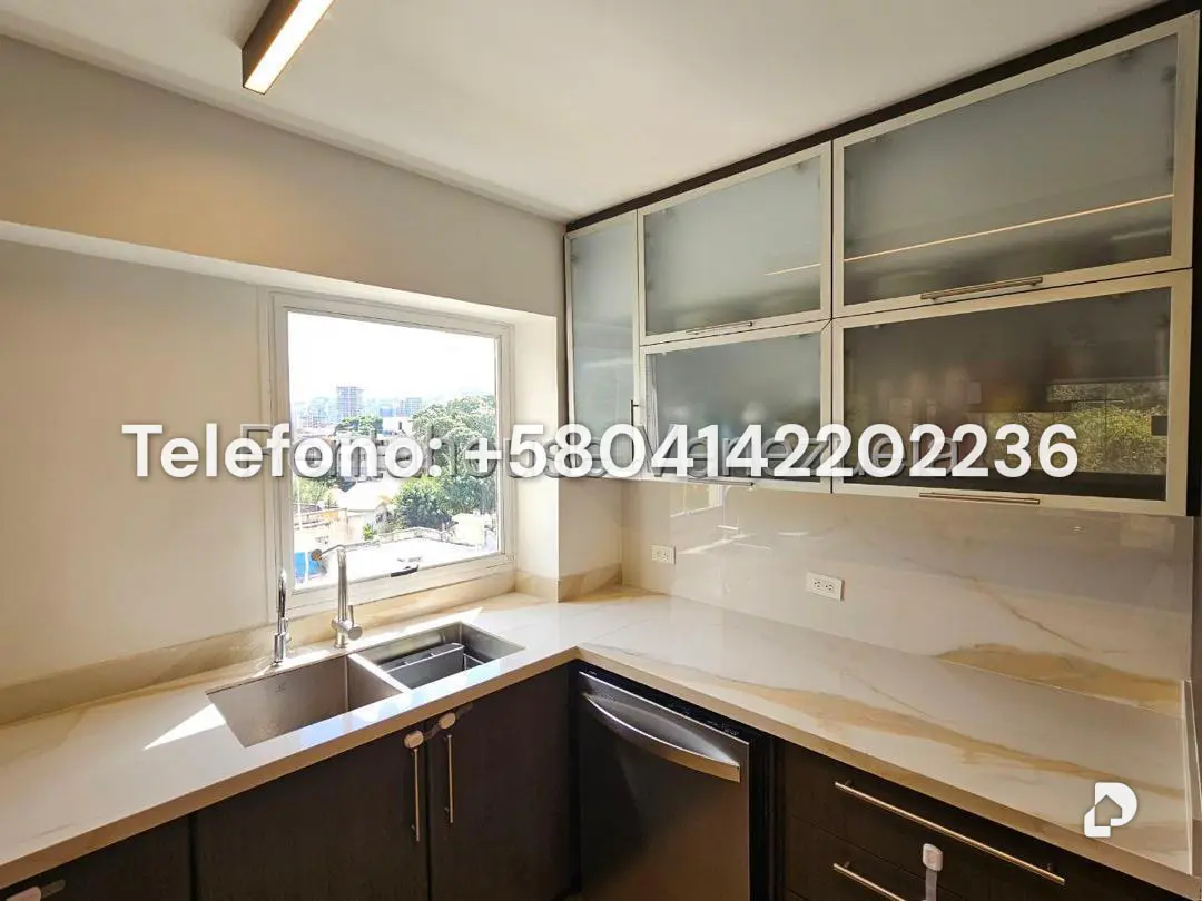 Apartamento en Las Mercedes, Caracas – 10