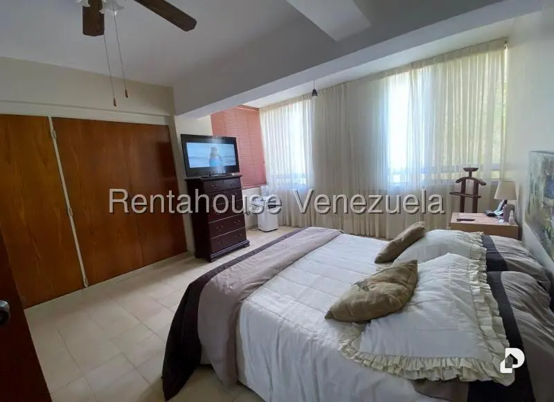 Apartamento en Terrazas del Ávila, Caracas – 16