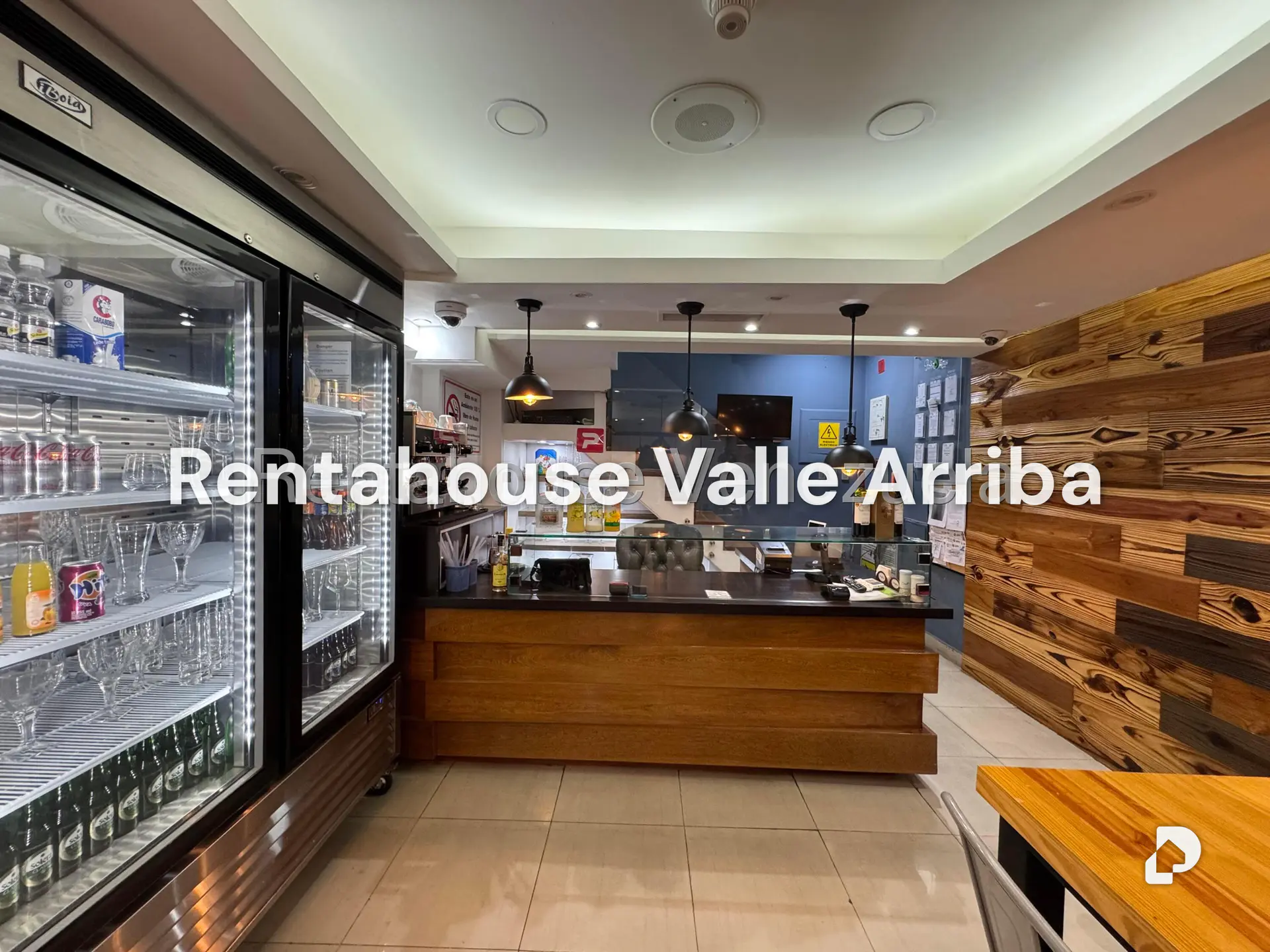 Local comercial en Santa Fe Norte, Caracas – 4