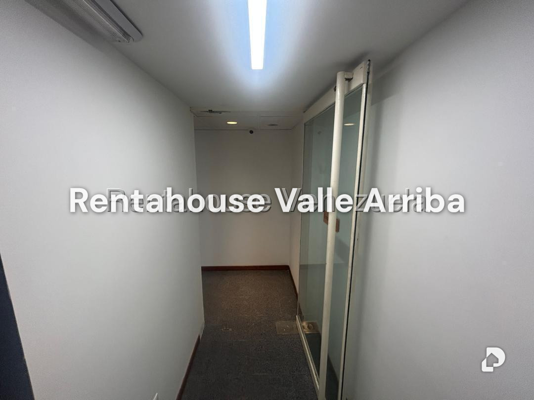 Local comercial en Las Mercedes, Caracas – 9