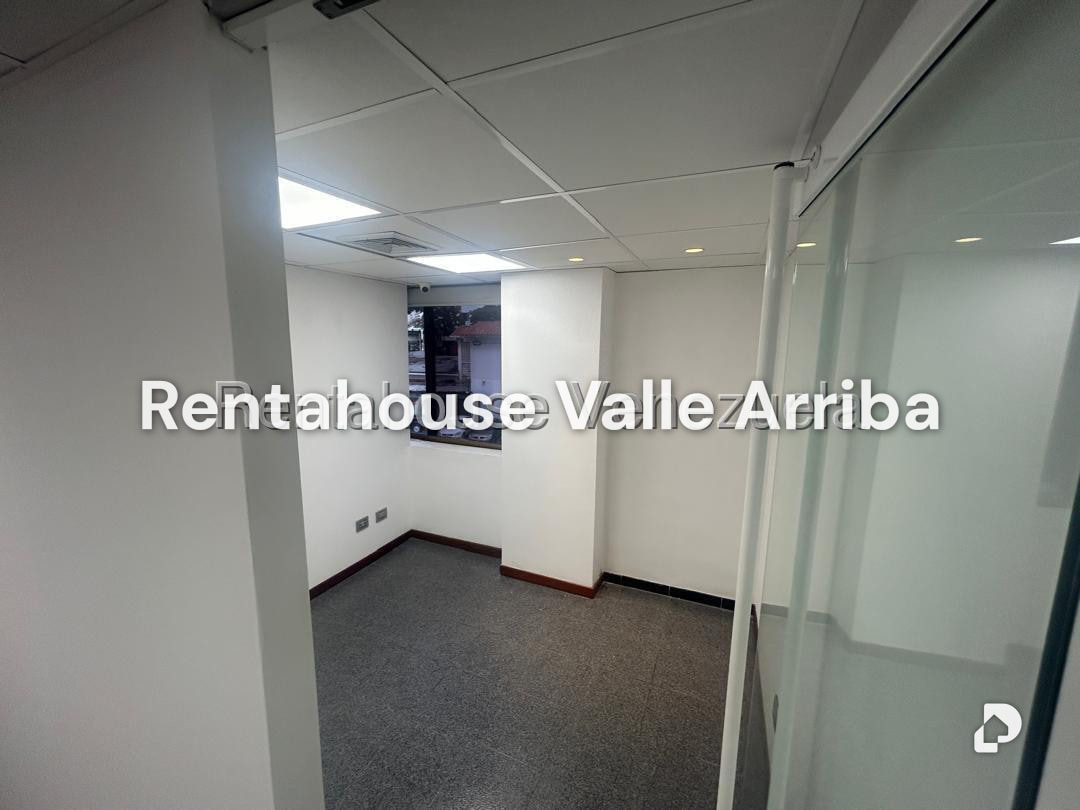 Local comercial en Las Mercedes, Caracas – 2