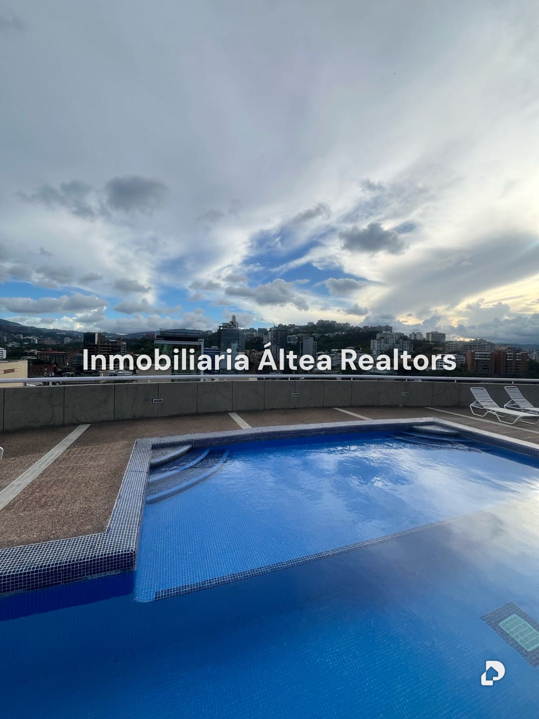 Apartamento en El Rosal, Caracas – 11