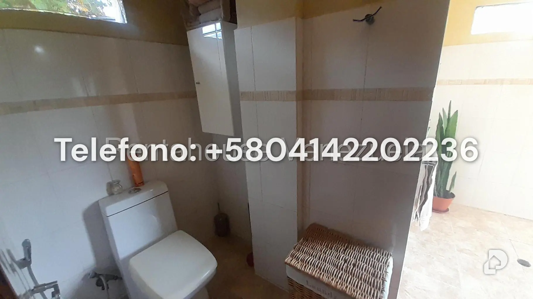 Casa en Karimao Country, Caracas – 26