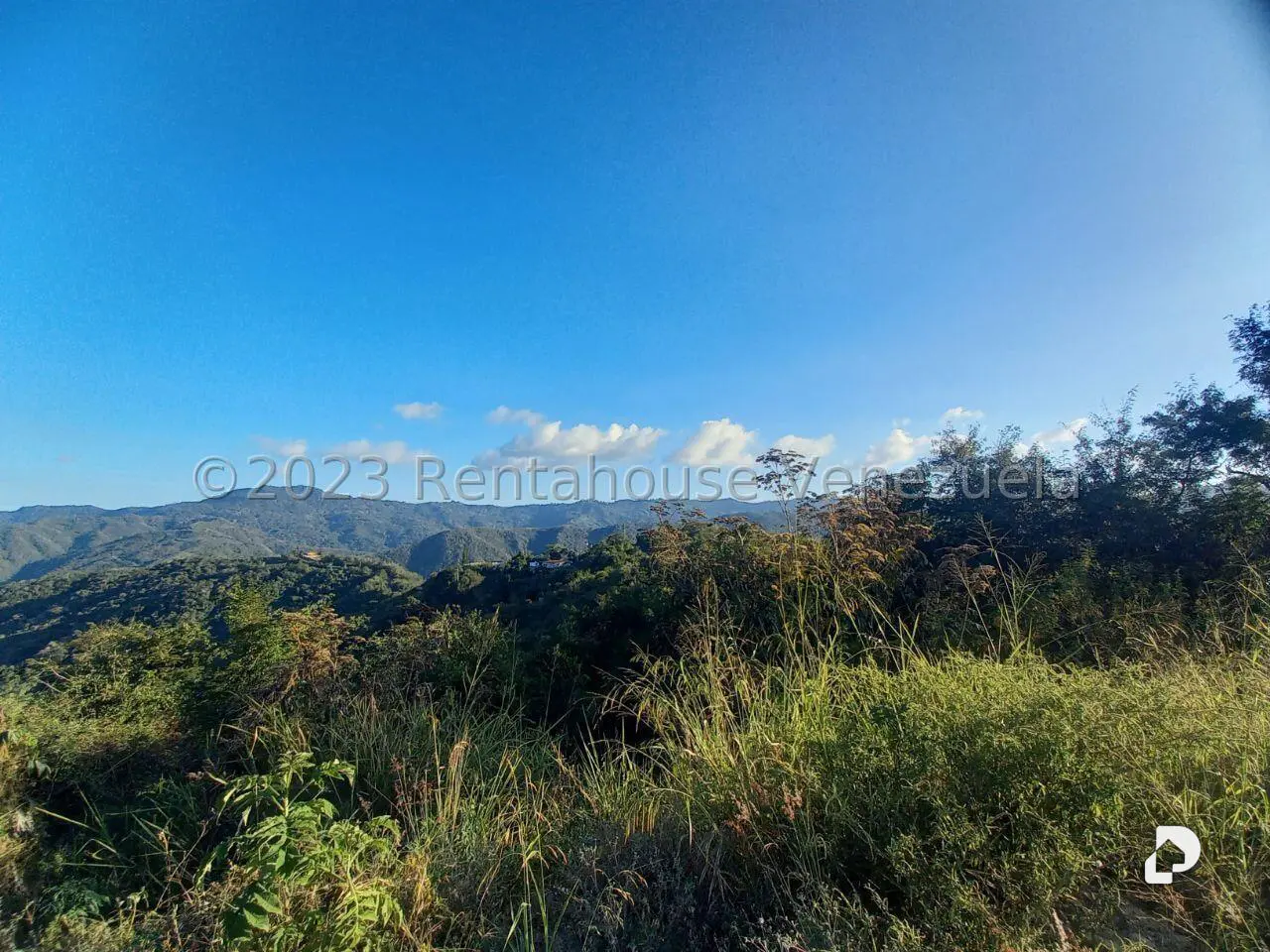 Terreno en Caicaguana, Caracas – 3