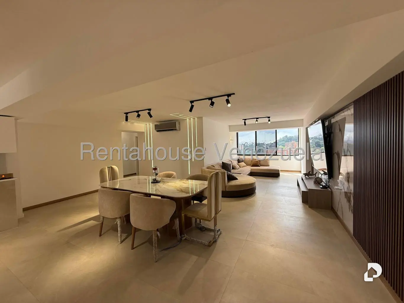 Penthouse en El Cigarral, Caracas – 2