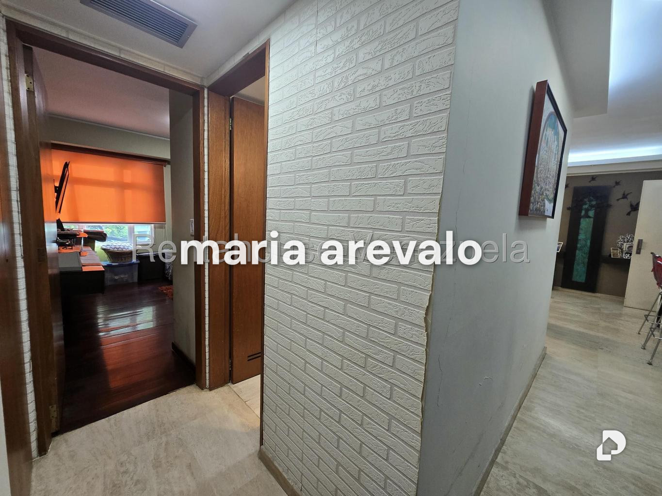 Apartamento en El Rosal, Caracas – 25