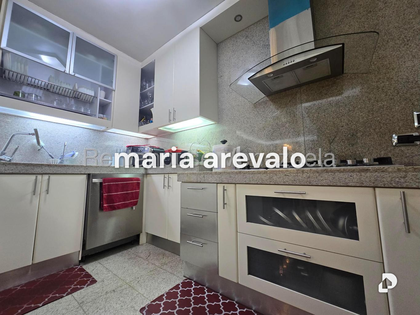 Apartamento en El Rosal, Caracas – 20