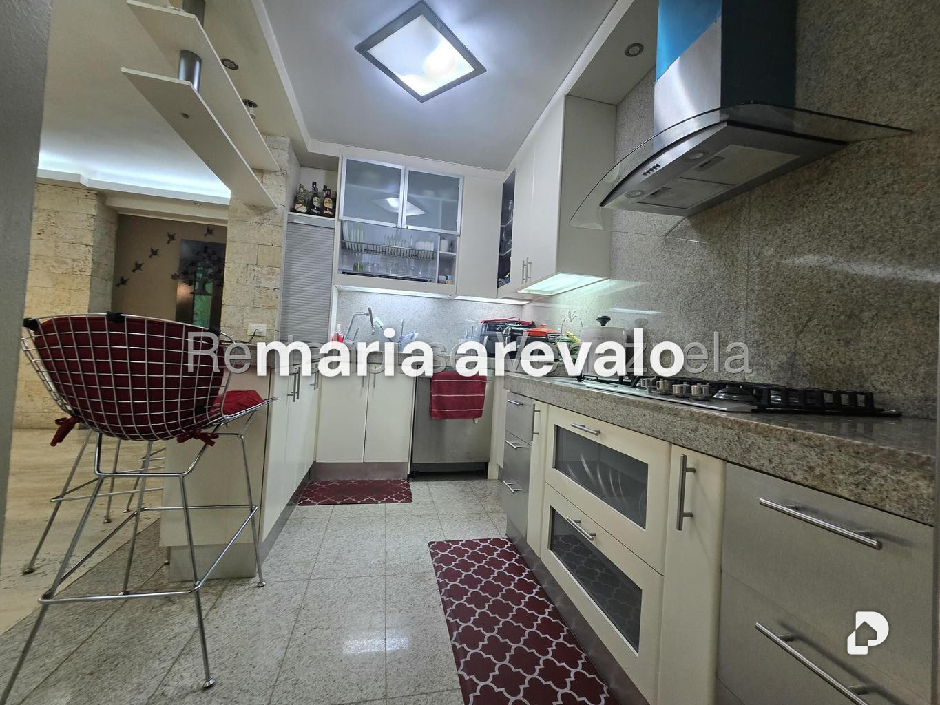 Apartamento en El Rosal, Caracas – 18