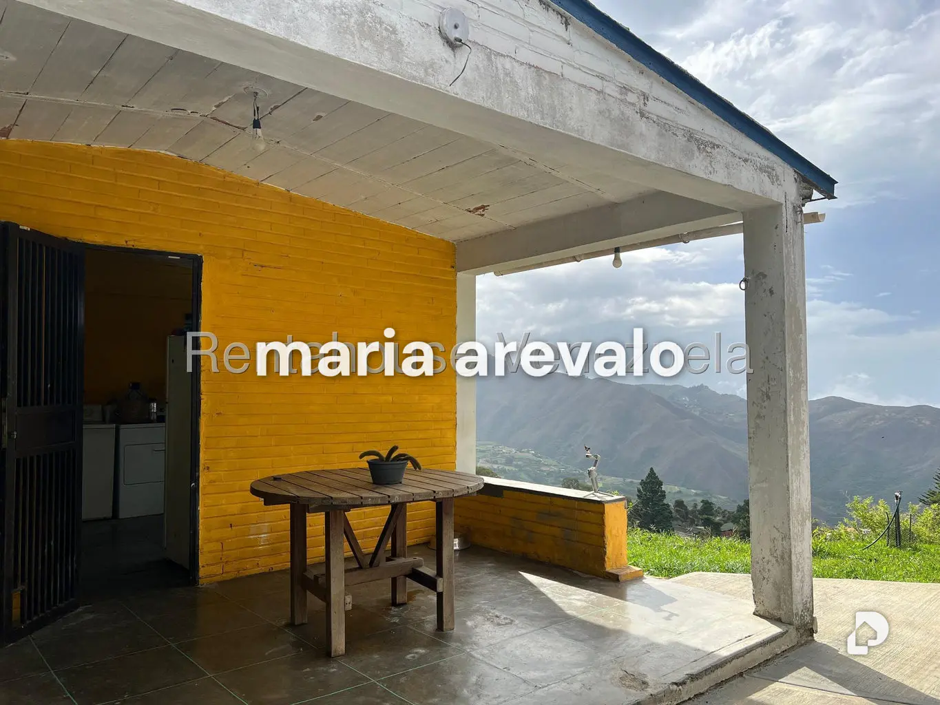 Casa en El Junko, Caracas – 23