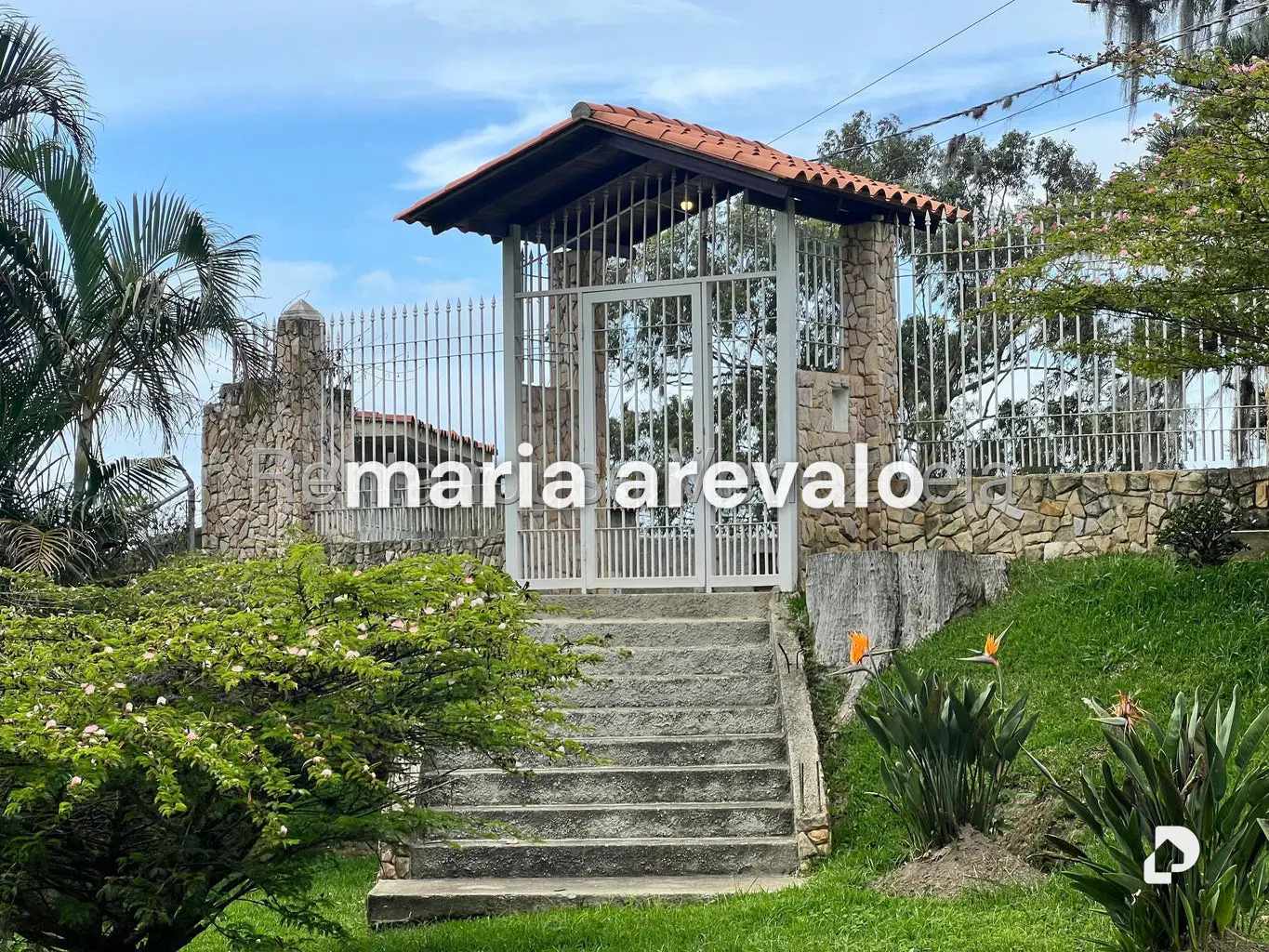 Casa en El Junko, Caracas – 19