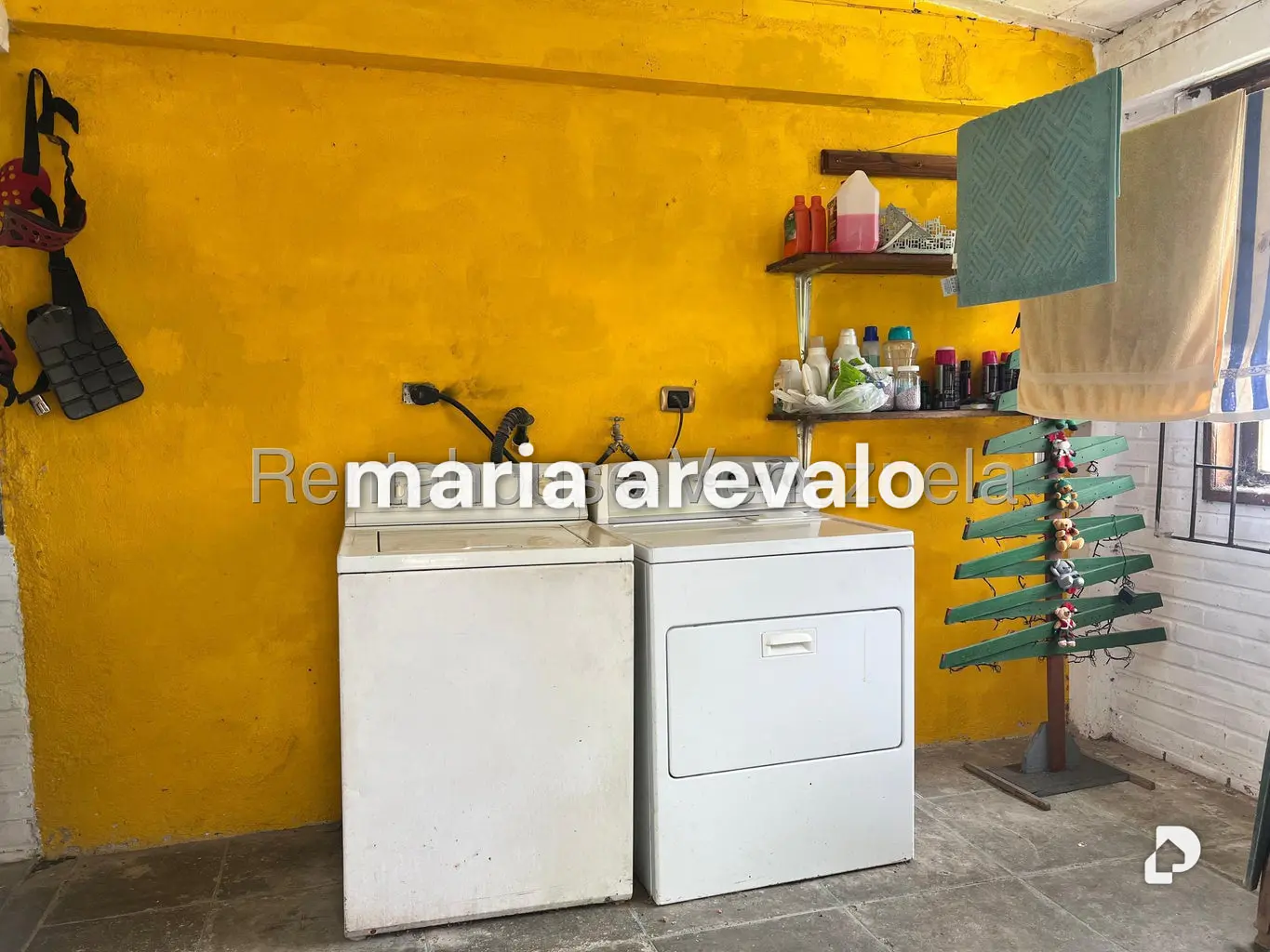 Casa en El Junko, Caracas – 24