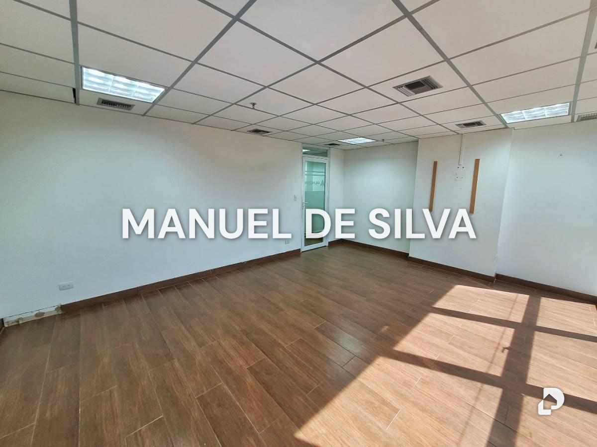 Oficina en Diego Bautista Urbaneja, Lechería – 6