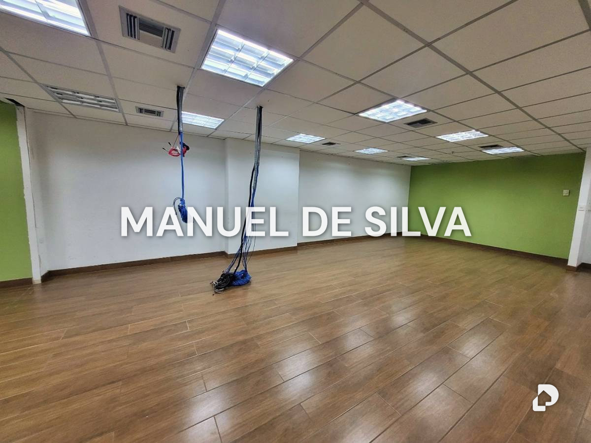 Oficina en Diego Bautista Urbaneja, Lechería – 1