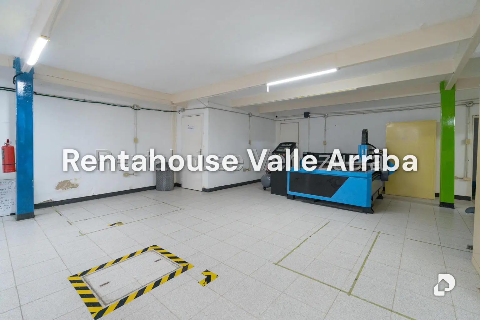 Local comercial en Chuao, Caracas – 23