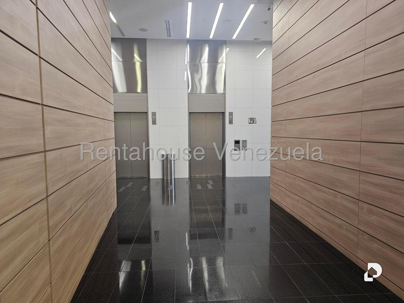 Oficina en Las Mercedes, Caracas – 5
