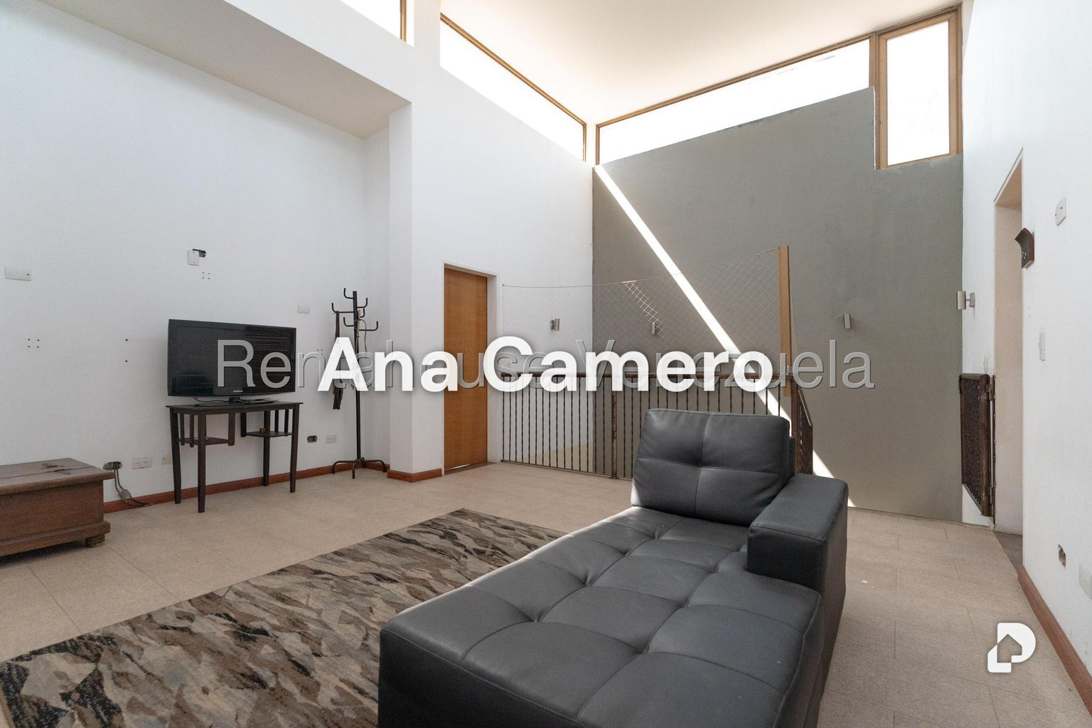 Casa en Miranda, Caracas – 27