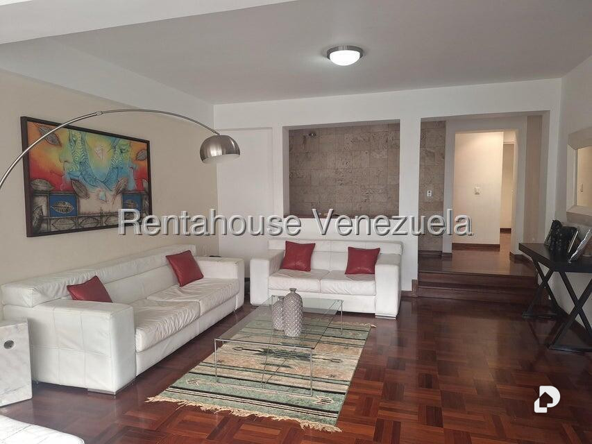 Apartamento en Los Naranjos de las Mercedes, Caracas