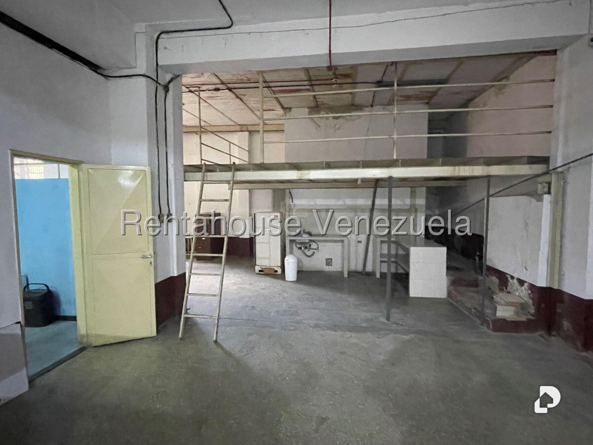 Local comercial en Ruiz Pineda, Caracas – 13