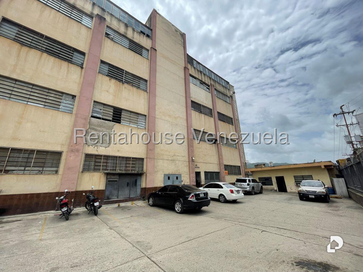 Local comercial en Ruiz Pineda, Caracas – 2