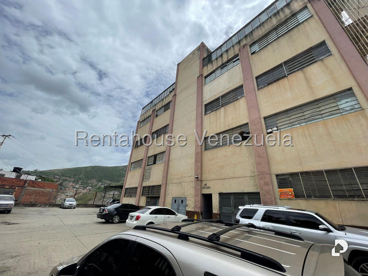 Local comercial en Ruiz Pineda, Caracas – 3