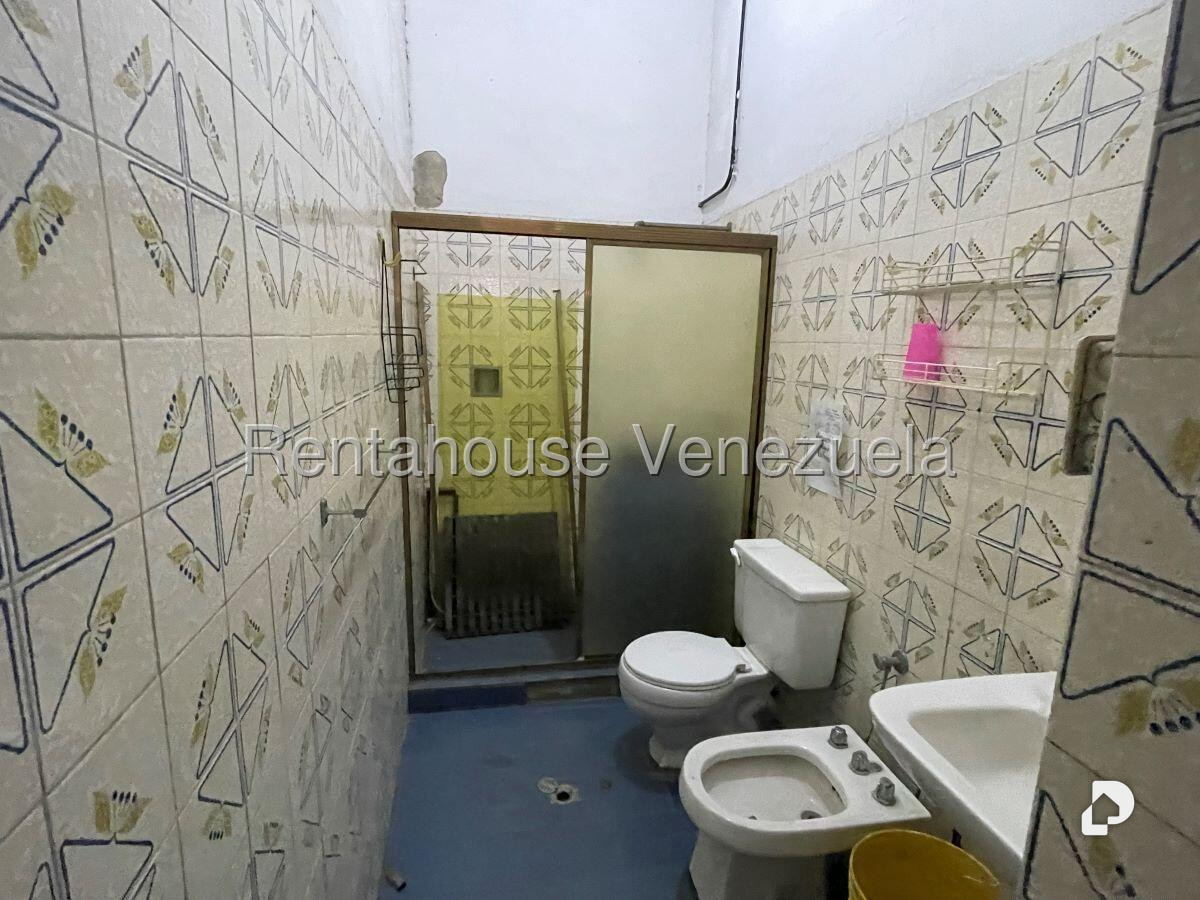 Local comercial en Ruiz Pineda, Caracas – 14