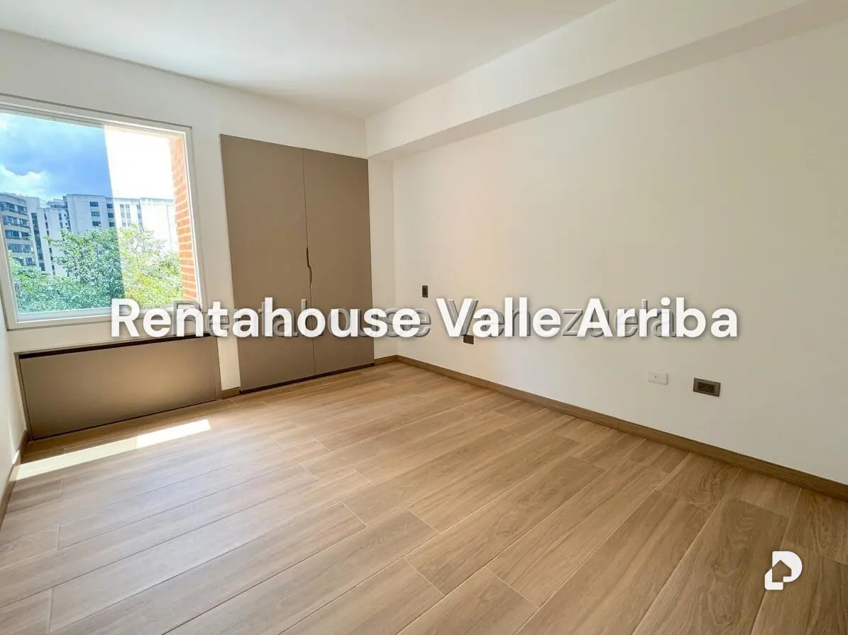Apartamento en El Cigarral, Caracas – 25