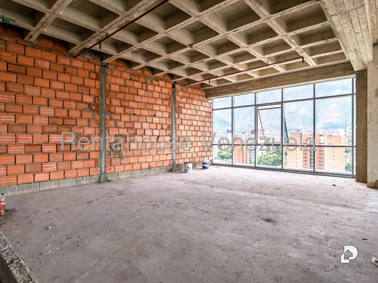 Office in Las Mercedes, Caracas – 11