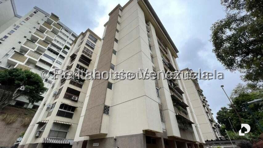 Apartamento en El Cafetal, Caracas – 2
