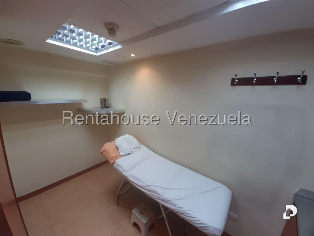 Local comercial en Los Palos Grandes, Caracas