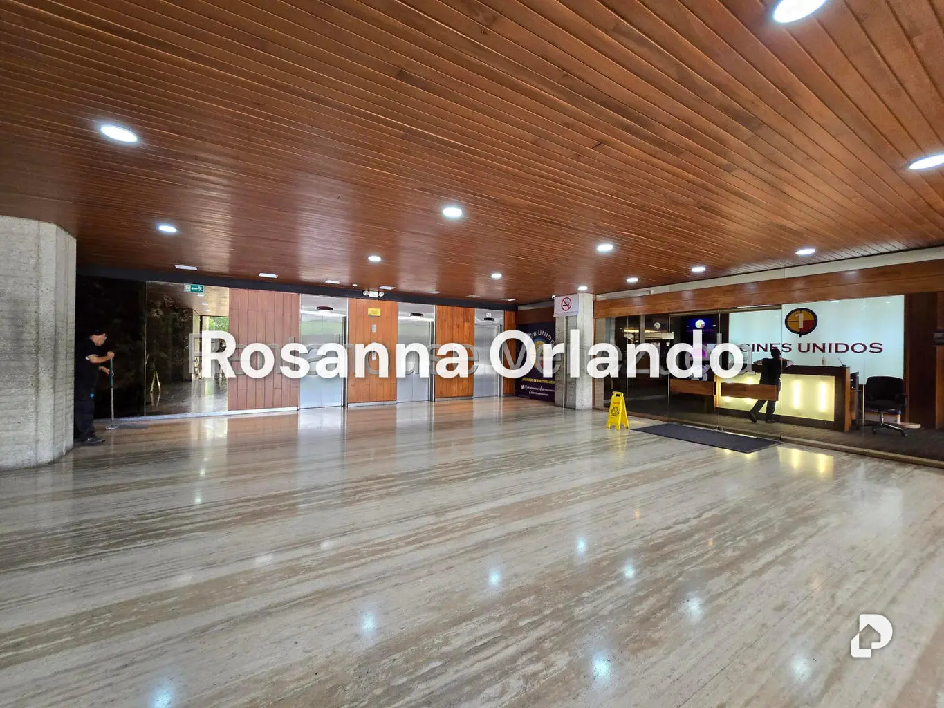 Oficina en Prados del Este, Caracas – 2