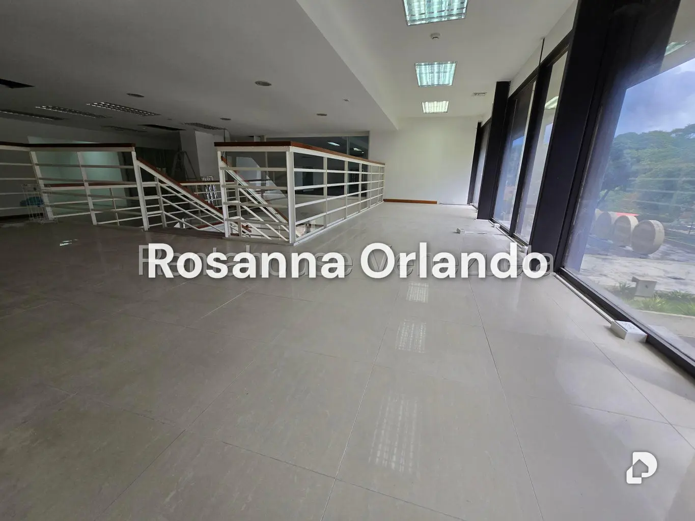 Oficina en Prados del Este, Caracas – 9