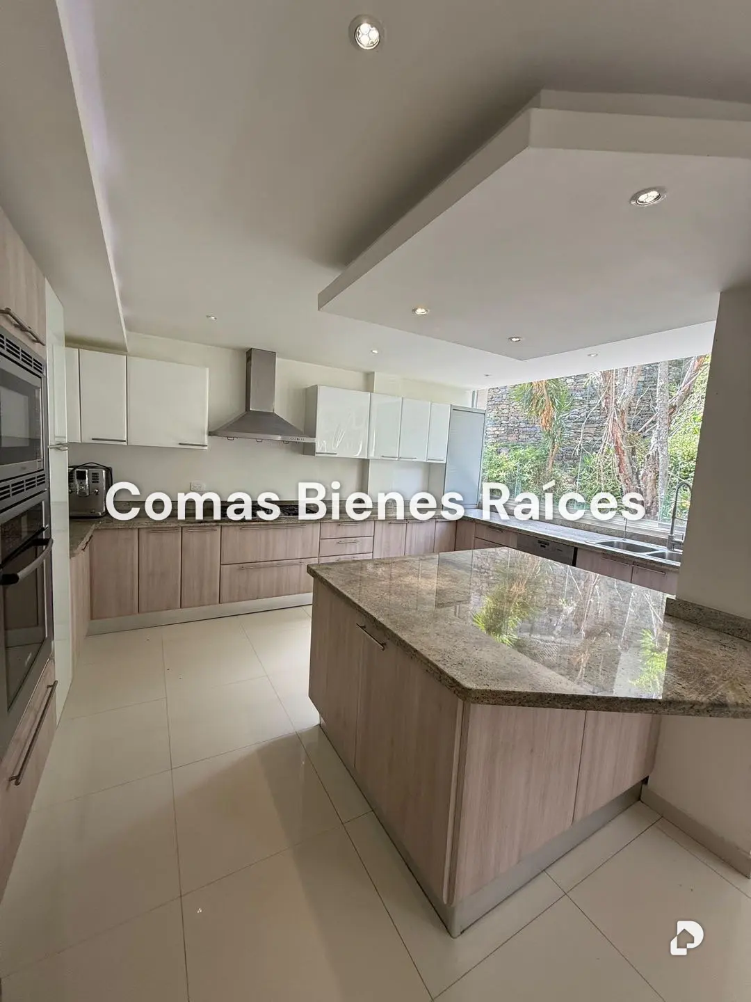 Apartamento en Chuao, Caracas – 12