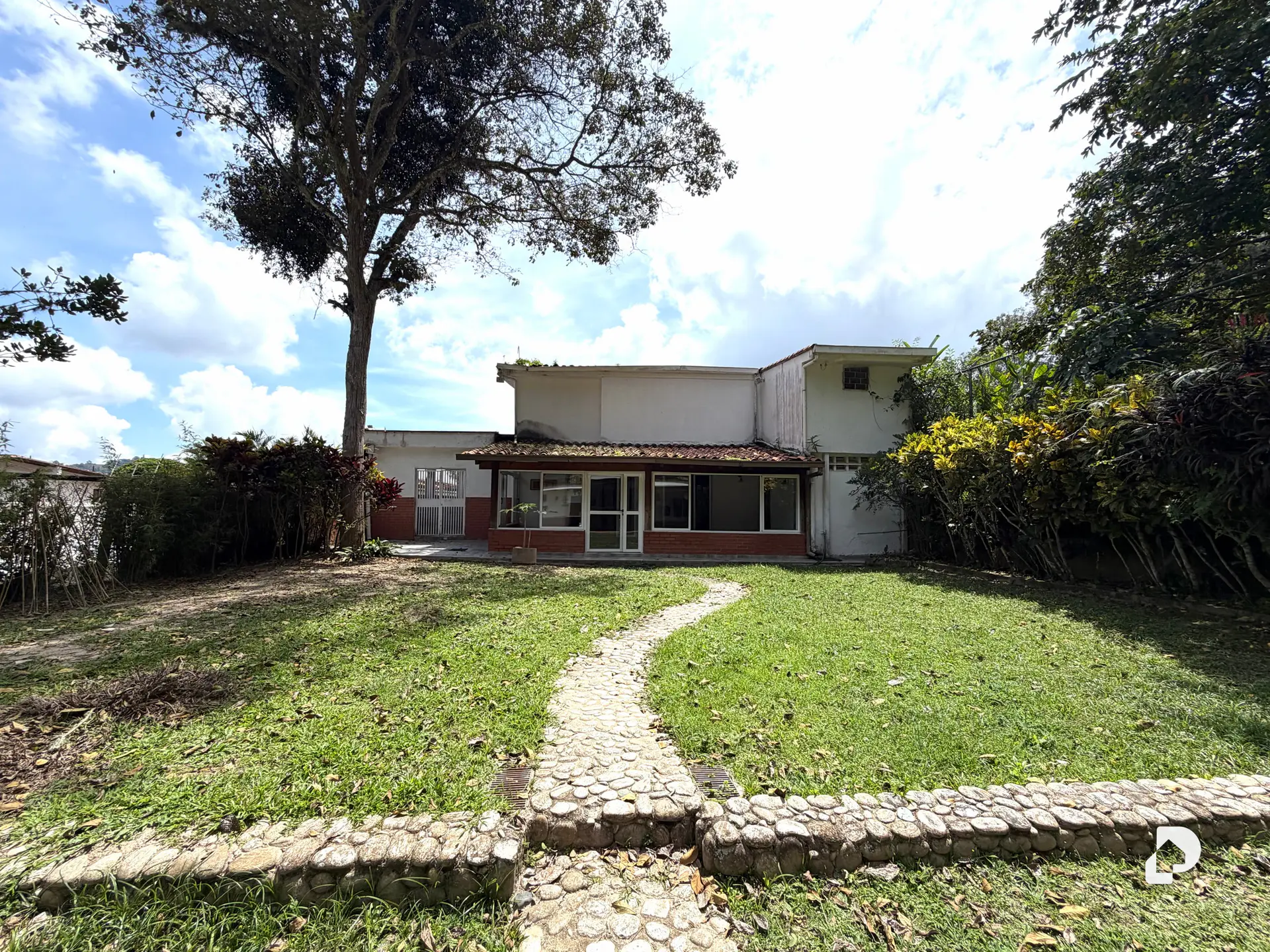 Casa en La Boyera, Caracas – 12